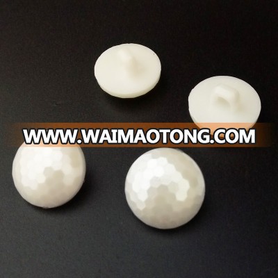 Hign-grade plastic pearl white button to decorate dresses