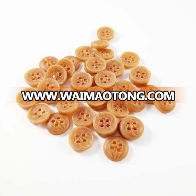 Wholesale eco-friendly natural color 4-holes resin shirt button